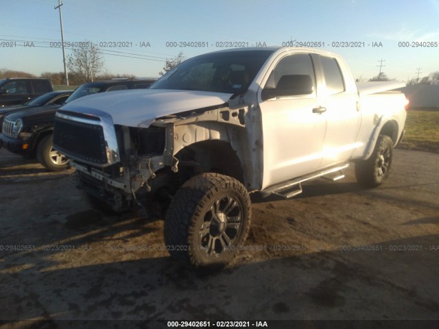 Photo 1 VIN: 5TFUW5F1XBX188145 - TOYOTA TUNDRA 4WD TRUCK 