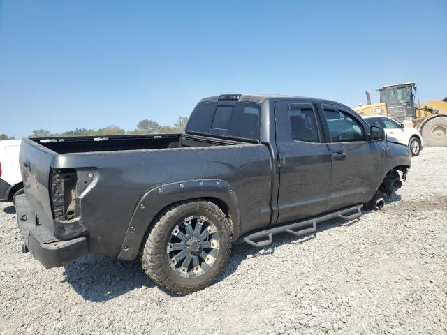 Photo 2 VIN: 5TFUW5F1XDX315771 - TOYOTA TUNDRA DOU 