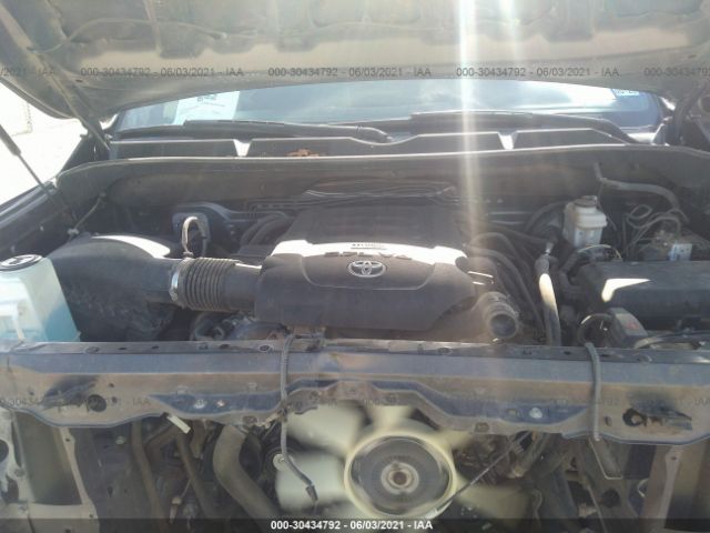 Photo 9 VIN: 5TFUW5F1XEX334564 - TOYOTA TUNDRA 4WD TRUCK 