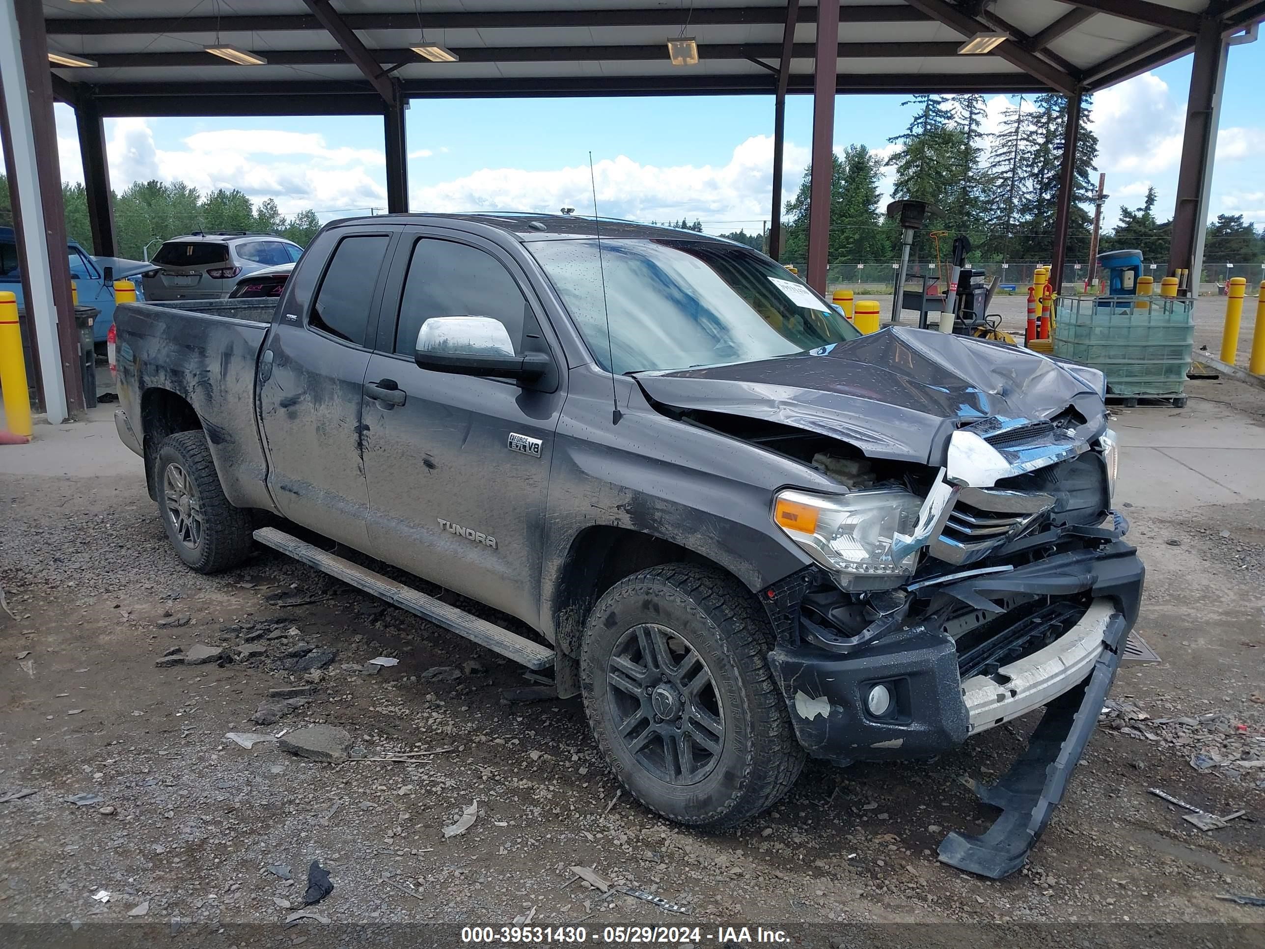 Photo 0 VIN: 5TFUW5F1XGX550742 - TOYOTA TUNDRA 