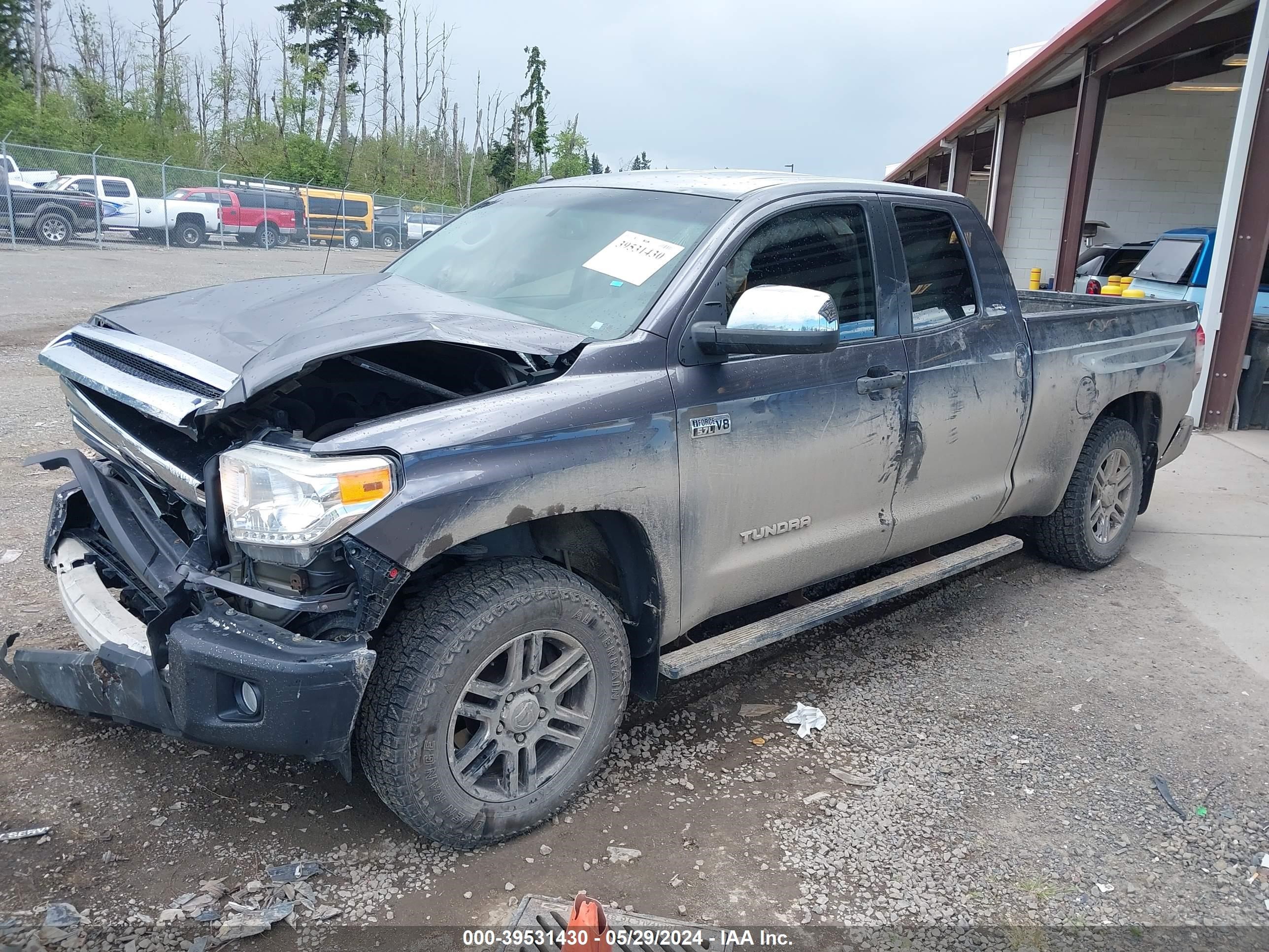 Photo 1 VIN: 5TFUW5F1XGX550742 - TOYOTA TUNDRA 