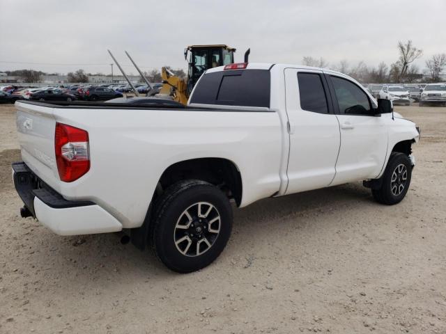 Photo 2 VIN: 5TFUW5F1XJX682049 - TOYOTA TUNDRA 