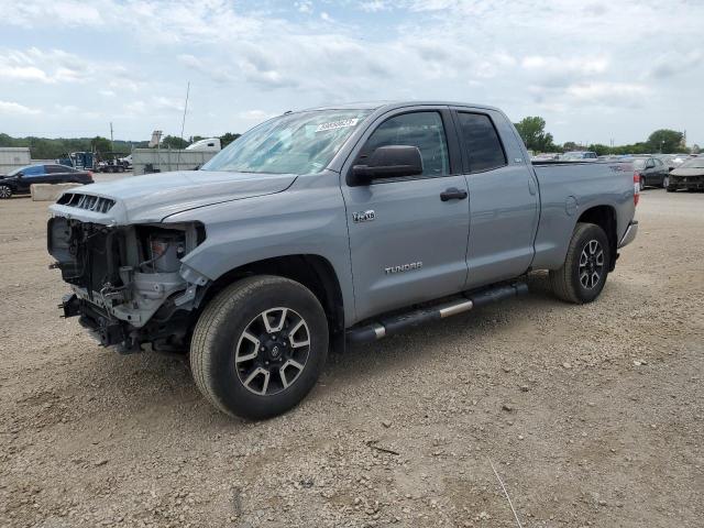 Photo 0 VIN: 5TFUW5F1XJX707113 - TOYOTA TUNDRA DOU 