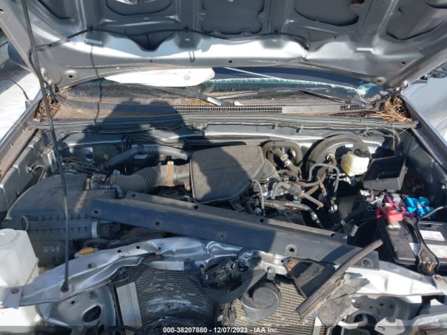 Photo 9 VIN: 5TFUX4EN0FX039034 - TOYOTA TACOMA 