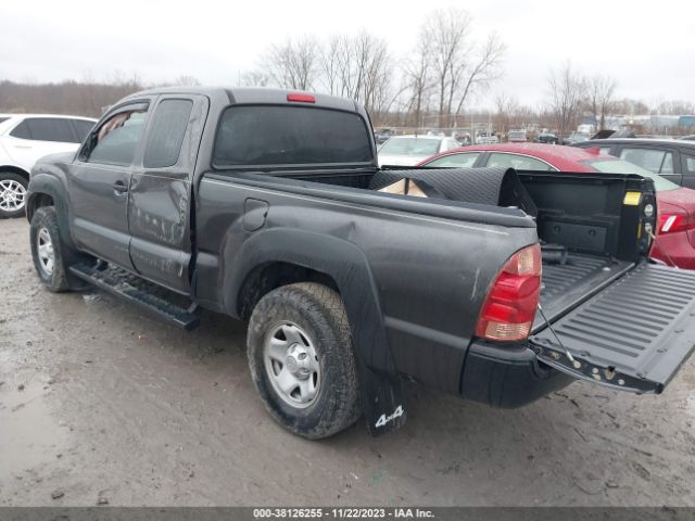 Photo 2 VIN: 5TFUX4EN2FX034319 - TOYOTA TACOMA 