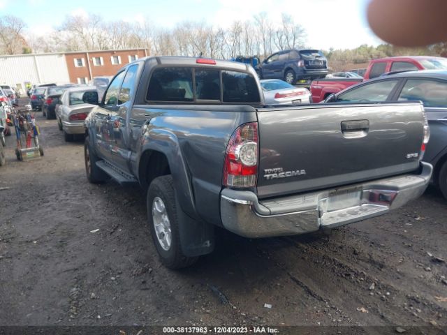 Photo 2 VIN: 5TFUX4EN3EX028477 - TOYOTA TACOMA 