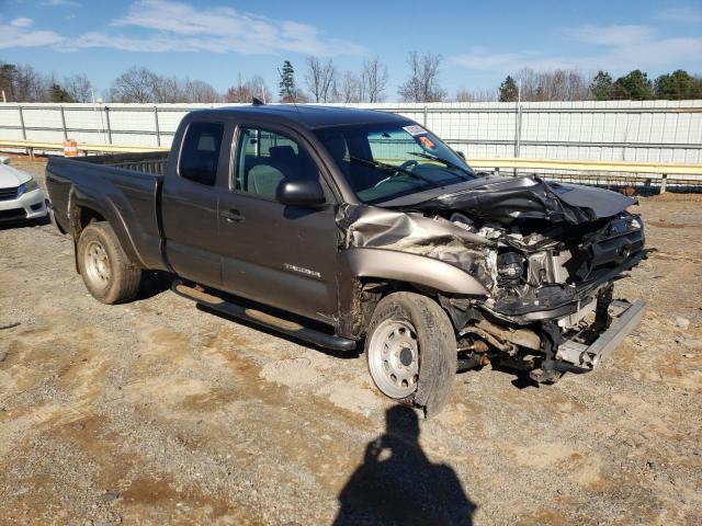 Photo 3 VIN: 5TFUX4EN4EX028150 - TOYOTA TACOMA ACC 