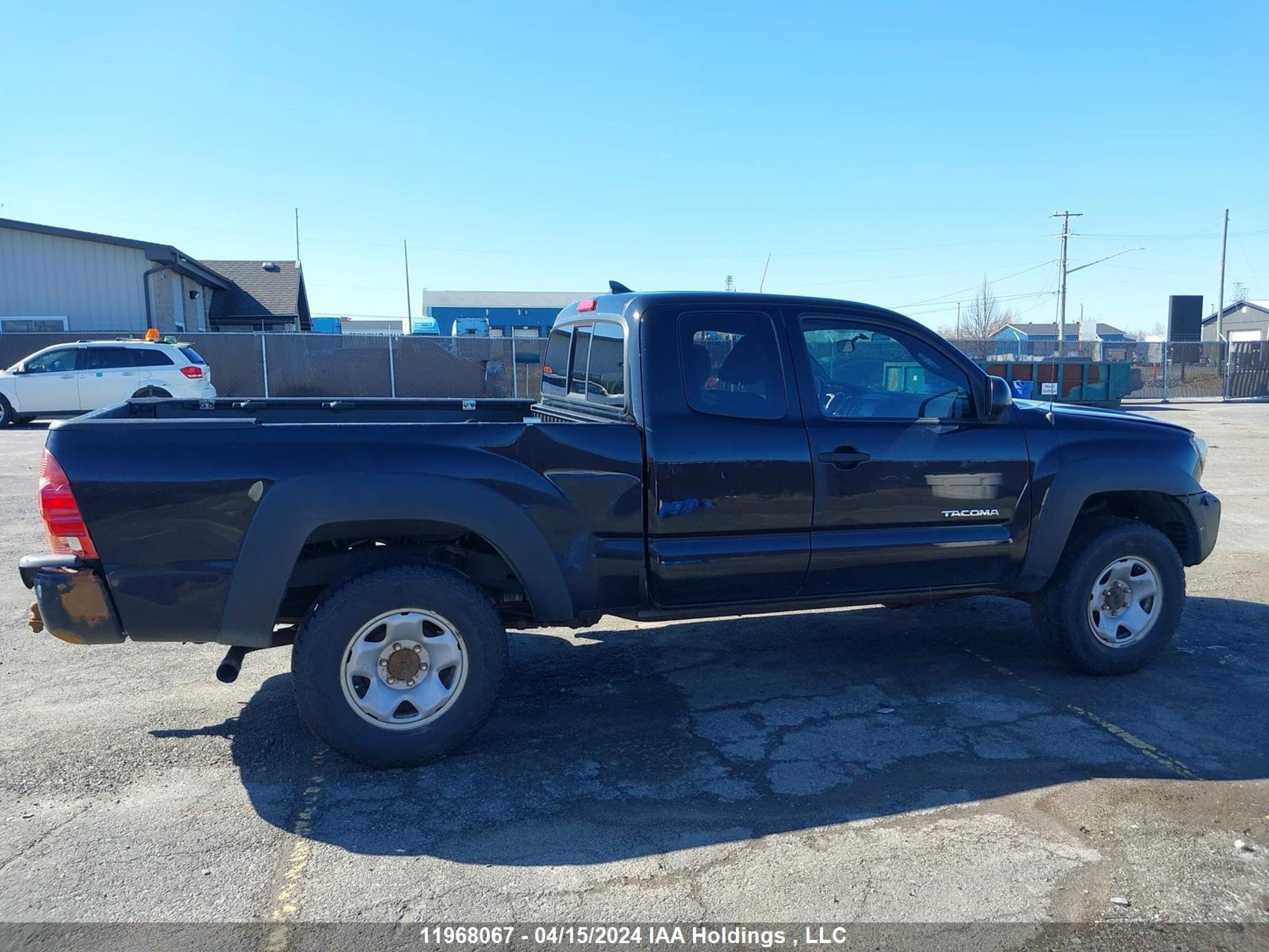 Photo 12 VIN: 5TFUX4EN4FX032698 - TOYOTA TACOMA 