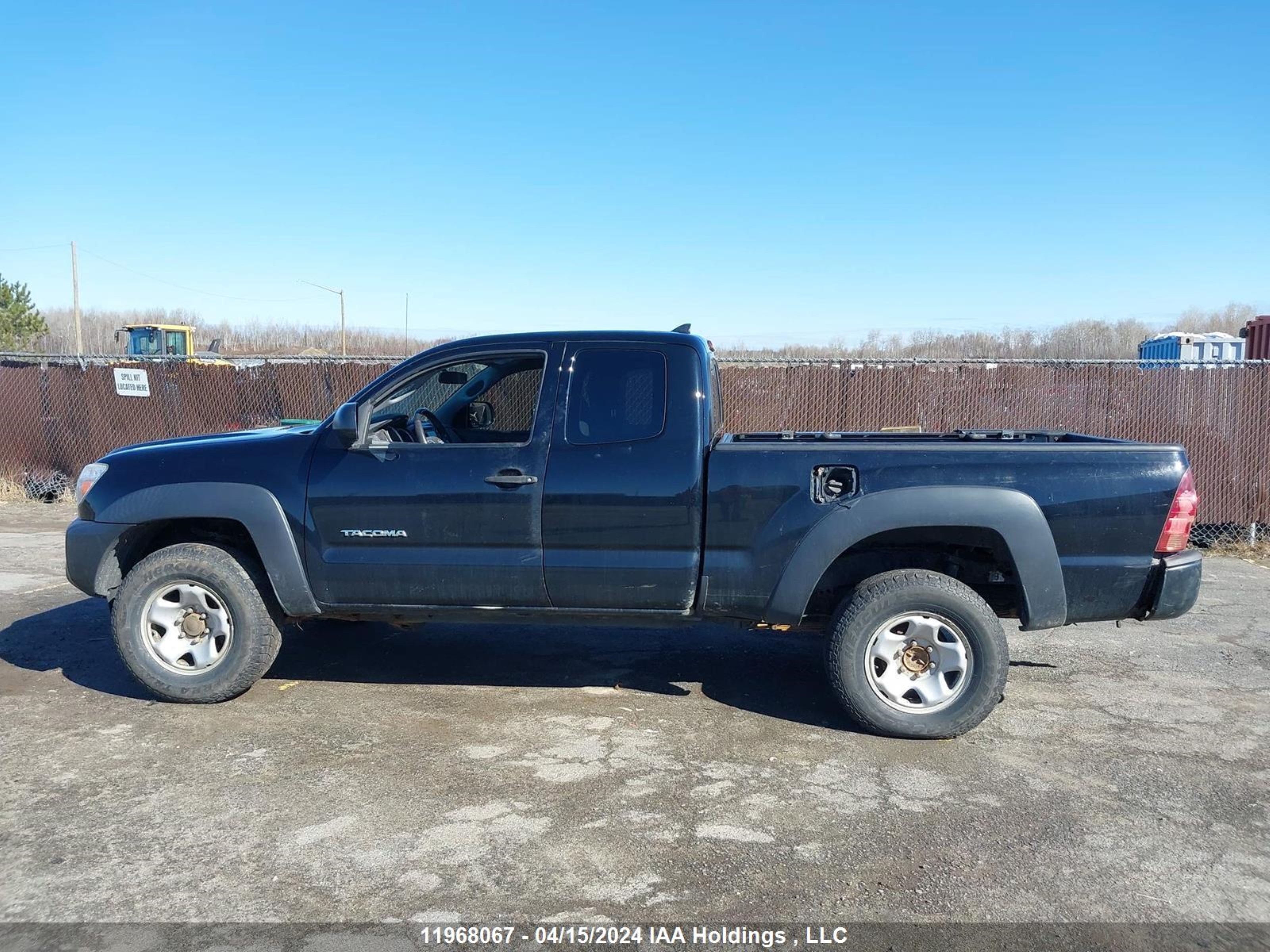 Photo 13 VIN: 5TFUX4EN4FX032698 - TOYOTA TACOMA 