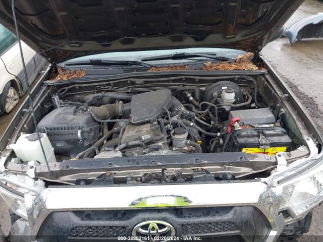 Photo 9 VIN: 5TFUX4EN5CX009927 - TOYOTA TACOMA 