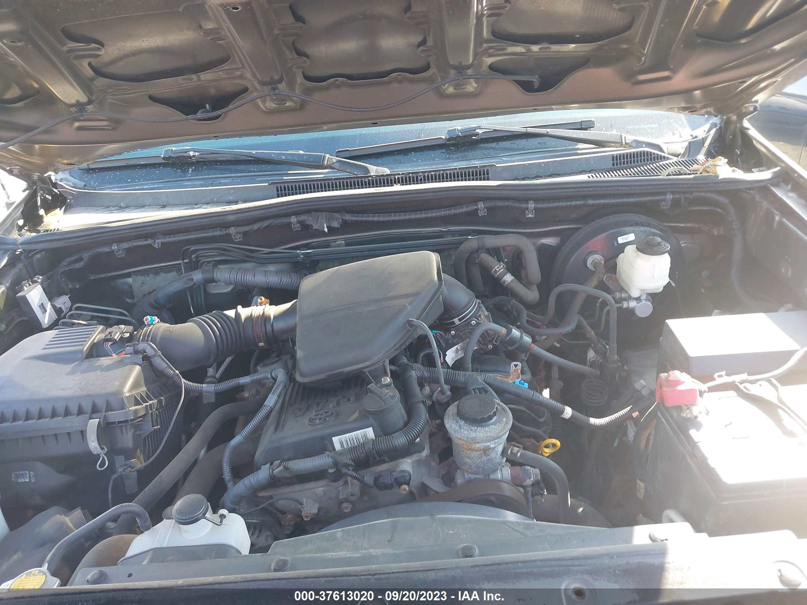 Photo 9 VIN: 5TFUX4EN5DX017527 - TOYOTA TACOMA 