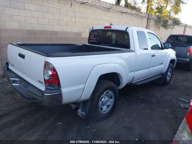 Photo 3 VIN: 5TFUX4EN7EX027235 - TOYOTA TACOMA 