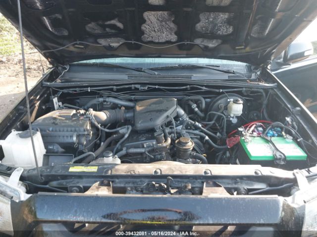 Photo 9 VIN: 5TFUX4EN7EX027980 - TOYOTA TACOMA 