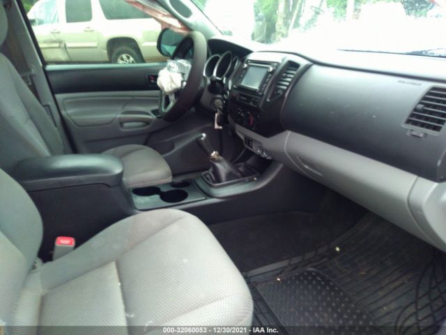 Photo 4 VIN: 5TFUX4EN9FX032051 - TOYOTA TACOMA 