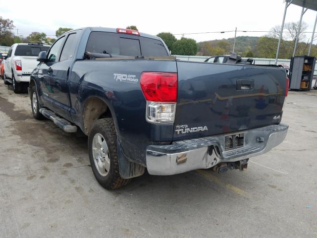 Photo 2 VIN: 5TFUY5F10AX112670 - TOYOTA TUNDRA DOU 