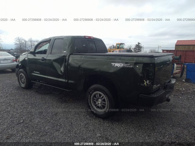 Photo 2 VIN: 5TFUY5F10AX141179 - TOYOTA TUNDRA 4WD TRUCK 