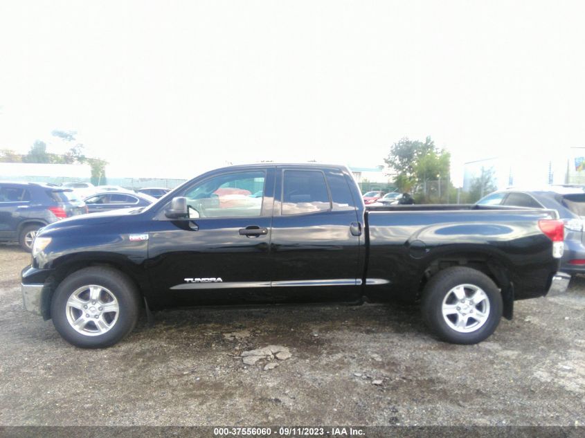 Photo 13 VIN: 5TFUY5F10DX297243 - TOYOTA TUNDRA 