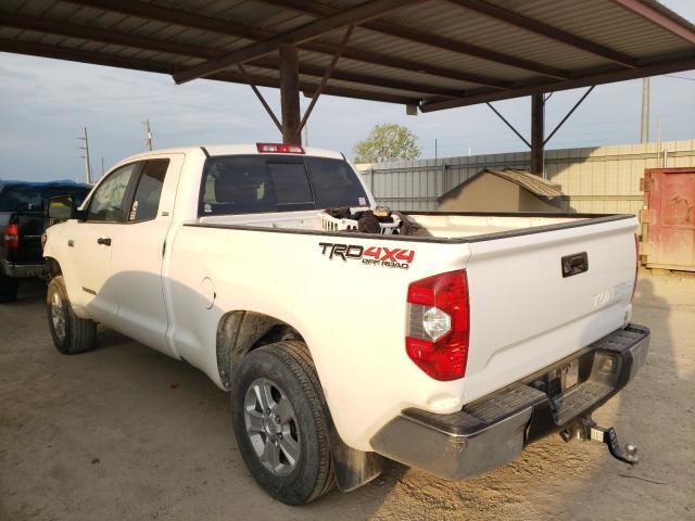 Photo 2 VIN: 5TFUY5F10JX708510 - TOYOTA TUNDRA DOU 