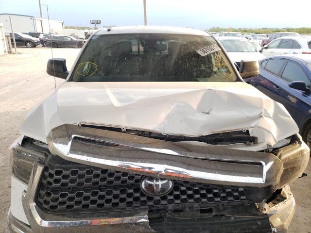 Photo 6 VIN: 5TFUY5F10JX708510 - TOYOTA TUNDRA DOU 