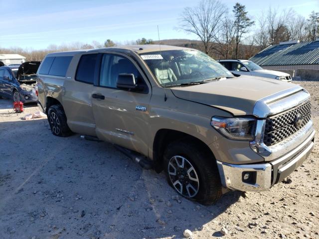 Photo 3 VIN: 5TFUY5F10JX763801 - TOYOTA TUNDRA DOU 