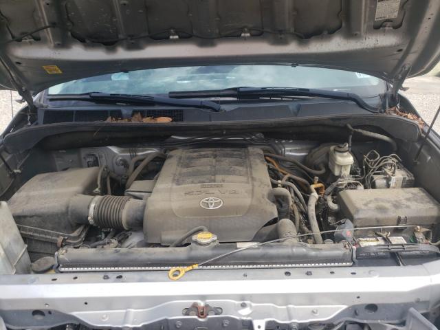 Photo 6 VIN: 5TFUY5F11BX163337 - TOYOTA TUNDRA DOU 