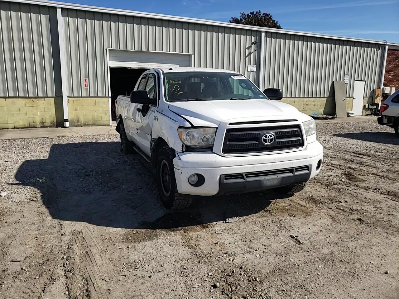 Photo 10 VIN: 5TFUY5F11BX202217 - TOYOTA TUNDRA DOU 