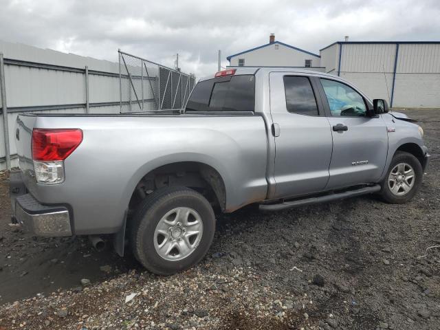 Photo 2 VIN: 5TFUY5F11DX319752 - TOYOTA TUNDRA DOU 