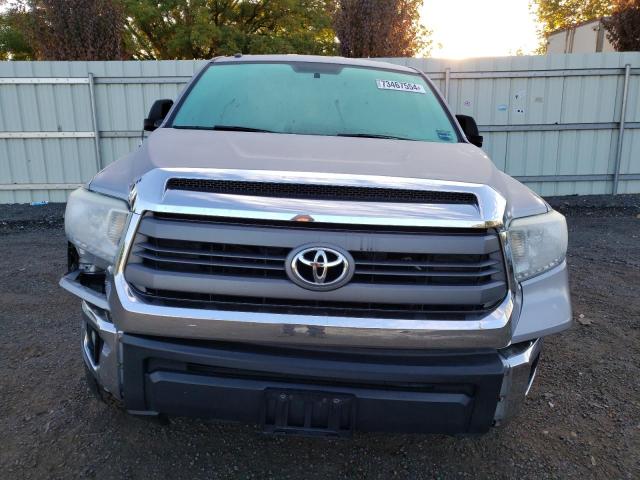 Photo 4 VIN: 5TFUY5F11EX398406 - TOYOTA TUNDRA DOU 