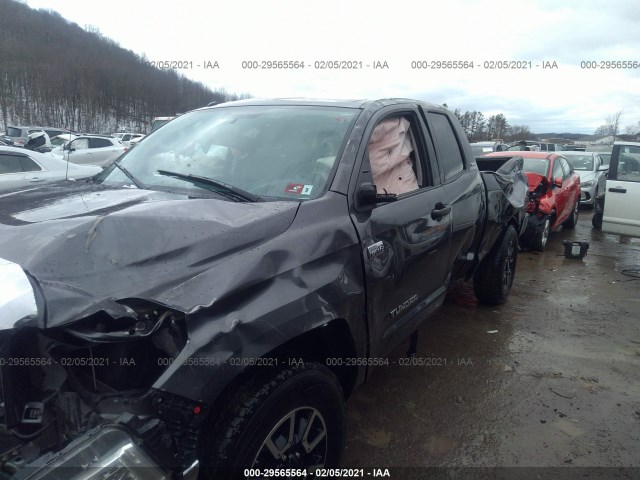 Photo 5 VIN: 5TFUY5F11GX525268 - TOYOTA TUNDRA 4WD TRUCK 