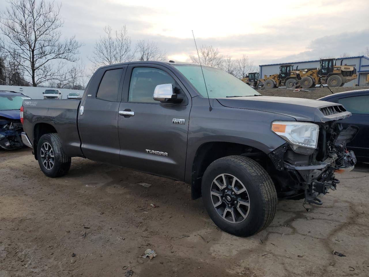 Photo 3 VIN: 5TFUY5F11GX547030 - TOYOTA TUNDRA 