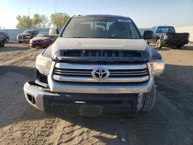 Photo 4 VIN: 5TFUY5F11HX603436 - TOYOTA TUNDRA DOU 