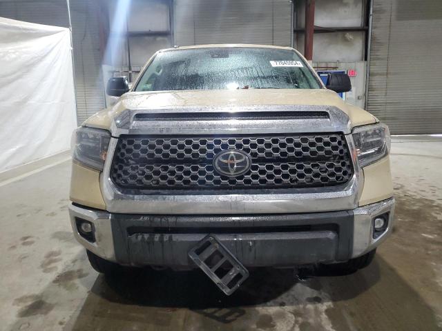 Photo 4 VIN: 5TFUY5F11JX685660 - TOYOTA TUNDRA DOU 