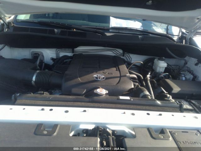 Photo 9 VIN: 5TFUY5F11JX708189 - TOYOTA TUNDRA 4WD 