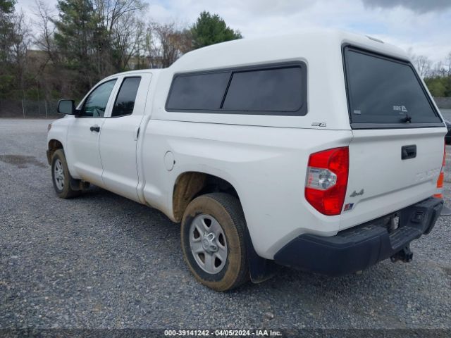 Photo 2 VIN: 5TFUY5F11LX927267 - TOYOTA TUNDRA 4WD 