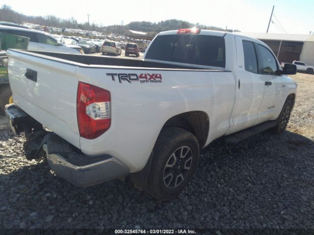 Photo 3 VIN: 5TFUY5F11MX011187 - TOYOTA TUNDRA 4WD 