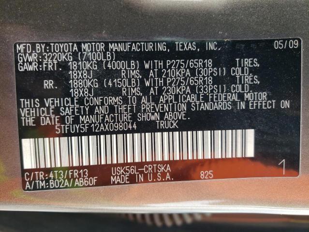 Photo 11 VIN: 5TFUY5F12AX098044 - TOYOTA TUNDRA 