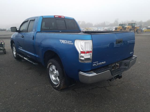 Photo 2 VIN: 5TFUY5F12AX146657 - TOYOTA TUNDRA 4WD TRUCK 