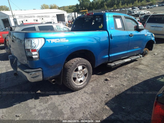 Photo 3 VIN: 5TFUY5F12AX146657 - TOYOTA TUNDRA 4WD TRUCK 