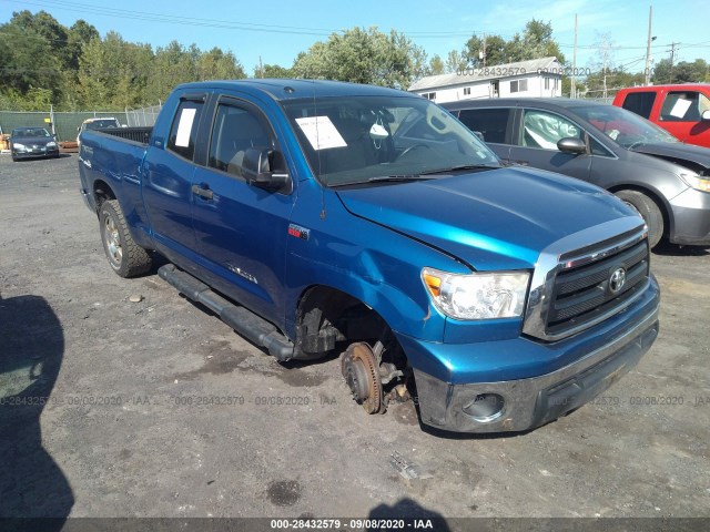 Photo 5 VIN: 5TFUY5F12AX146657 - TOYOTA TUNDRA 4WD TRUCK 