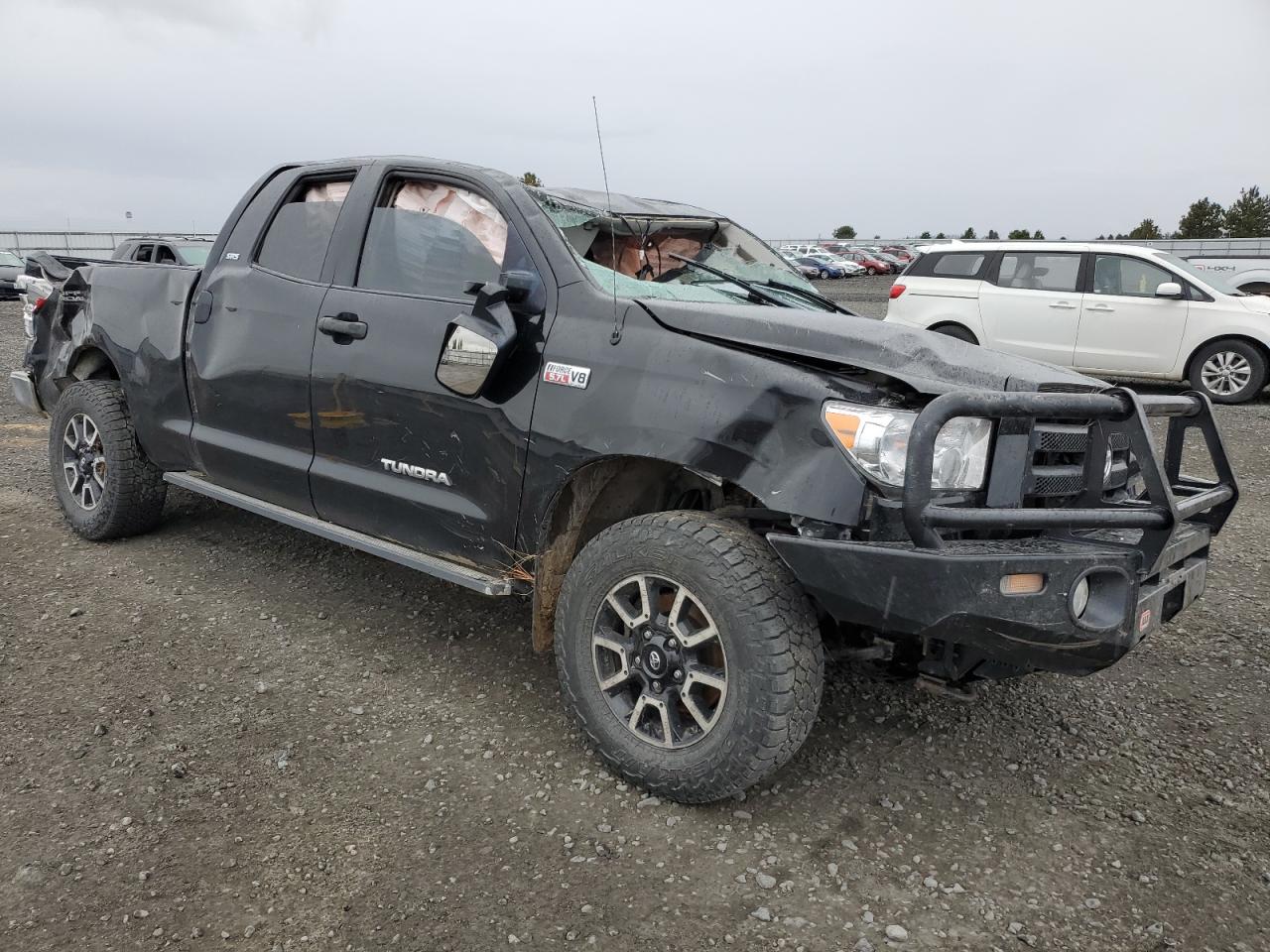 Photo 3 VIN: 5TFUY5F12BX170488 - TOYOTA TUNDRA 