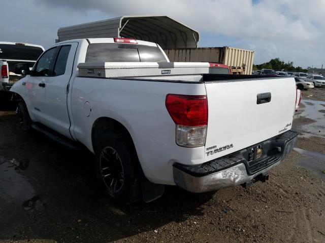 Photo 2 VIN: 5TFUY5F12CX213664 - TOYOTA TUNDRA DOU 