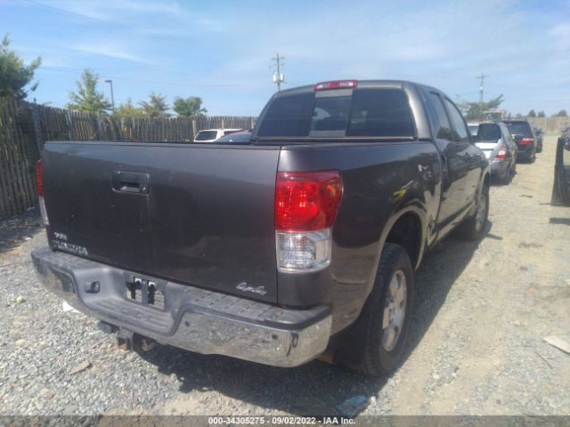 Photo 3 VIN: 5TFUY5F12CX234725 - TOYOTA TUNDRA 4WD TRUCK 