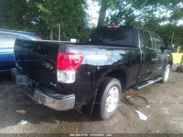 Photo 3 VIN: 5TFUY5F12CX253467 - TOYOTA TUNDRA 4WD TRUCK 