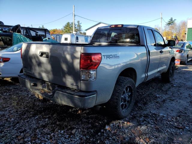 Photo 3 VIN: 5TFUY5F12CX261178 - TOYOTA TUNDRA DOU 