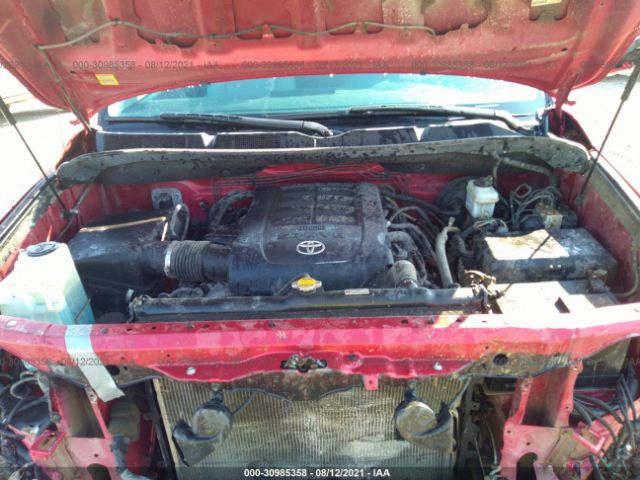 Photo 9 VIN: 5TFUY5F12CX269135 - TOYOTA TUNDRA 4WD TRUCK 