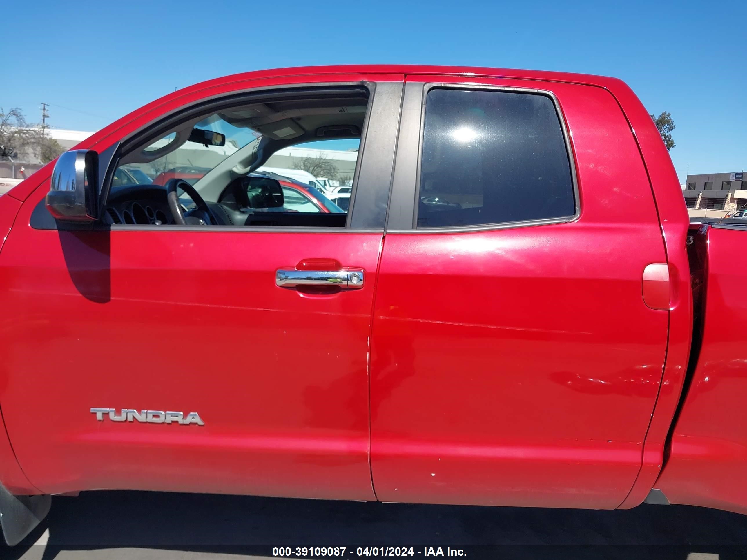 Photo 14 VIN: 5TFUY5F12DX274353 - TOYOTA TUNDRA 