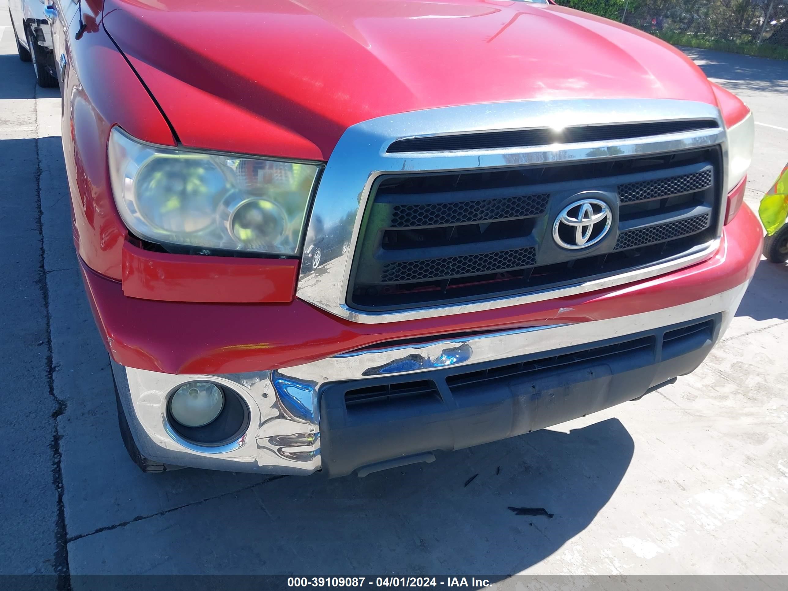 Photo 17 VIN: 5TFUY5F12DX274353 - TOYOTA TUNDRA 