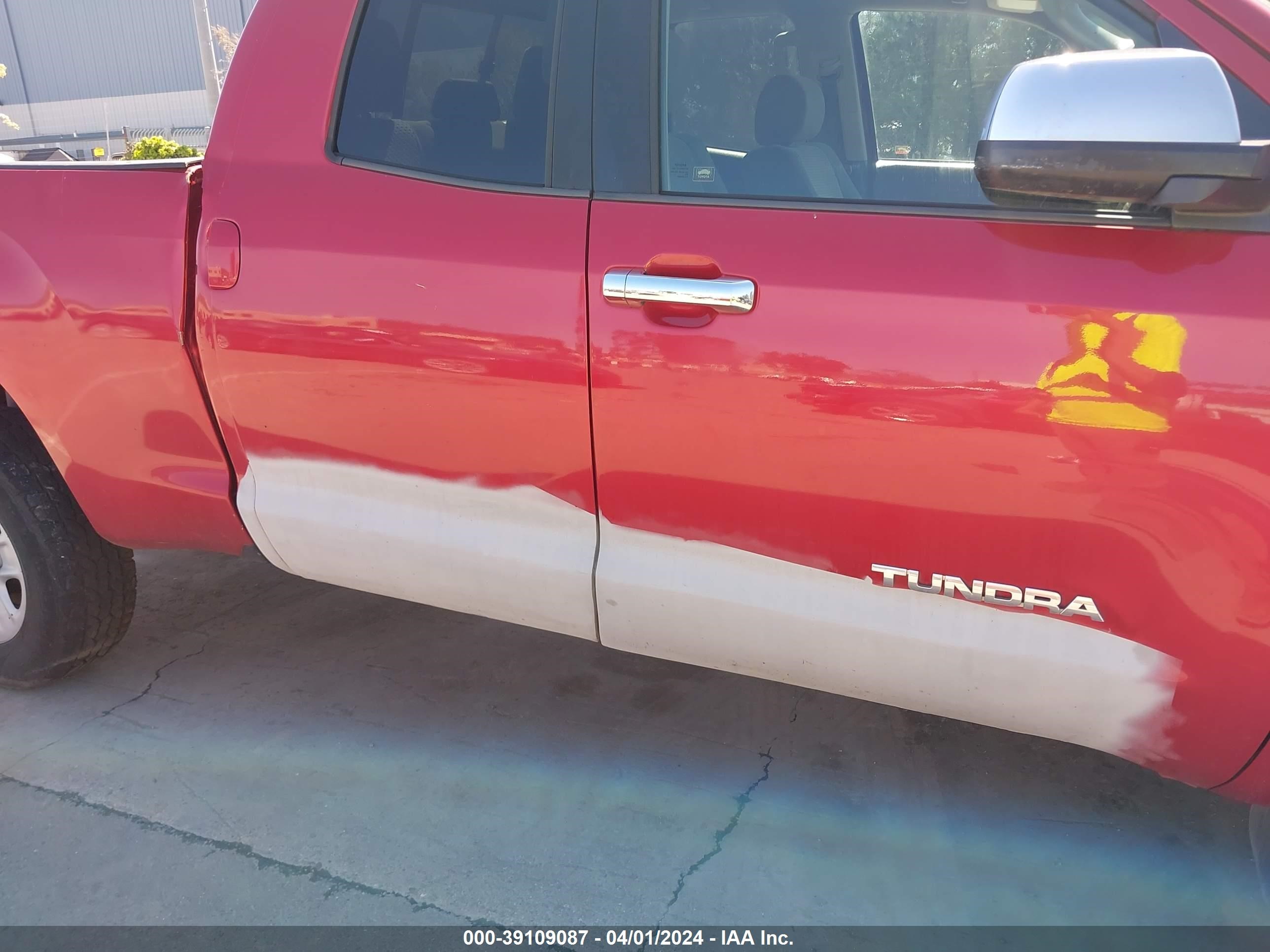 Photo 18 VIN: 5TFUY5F12DX274353 - TOYOTA TUNDRA 