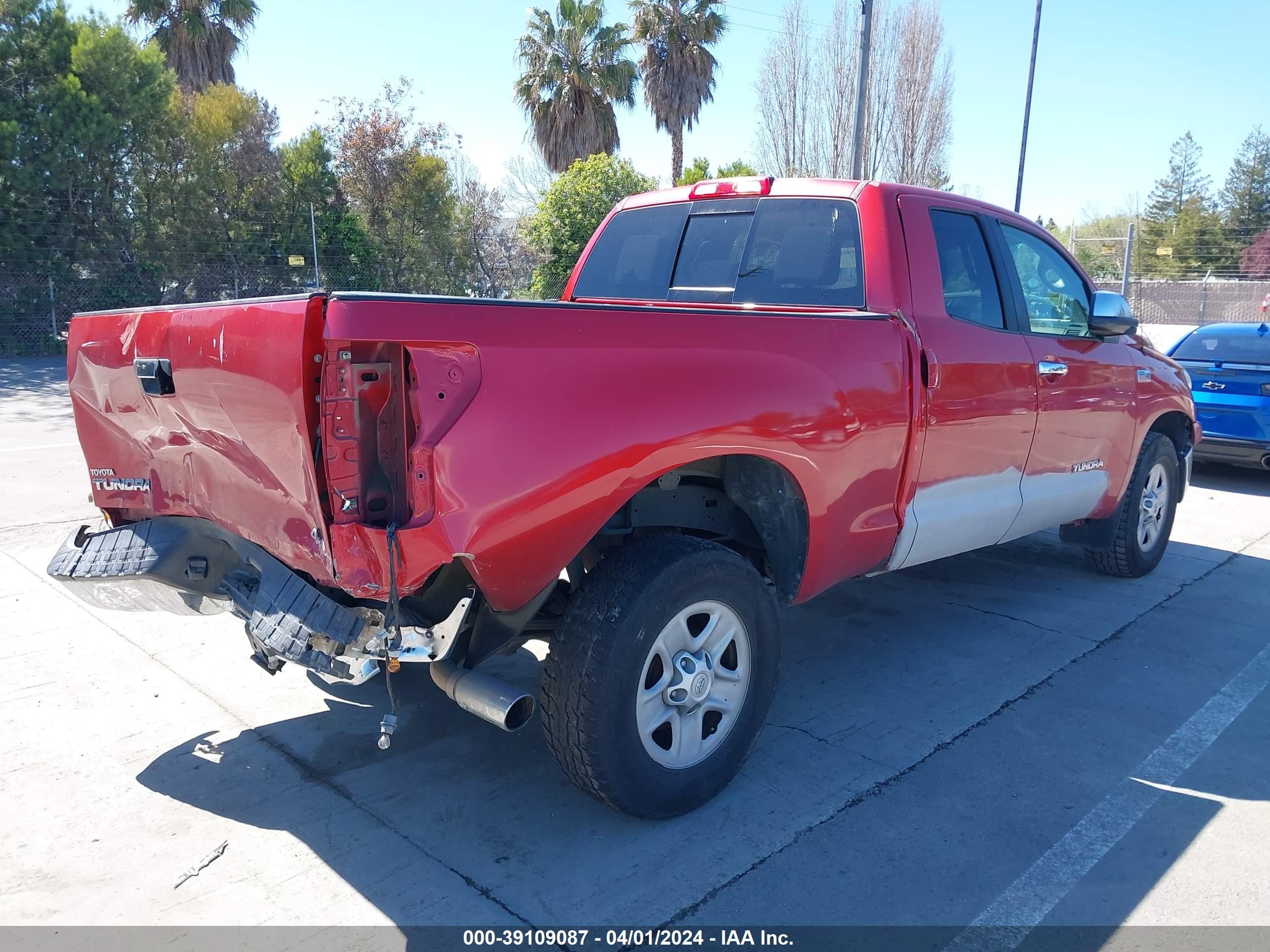 Photo 3 VIN: 5TFUY5F12DX274353 - TOYOTA TUNDRA 