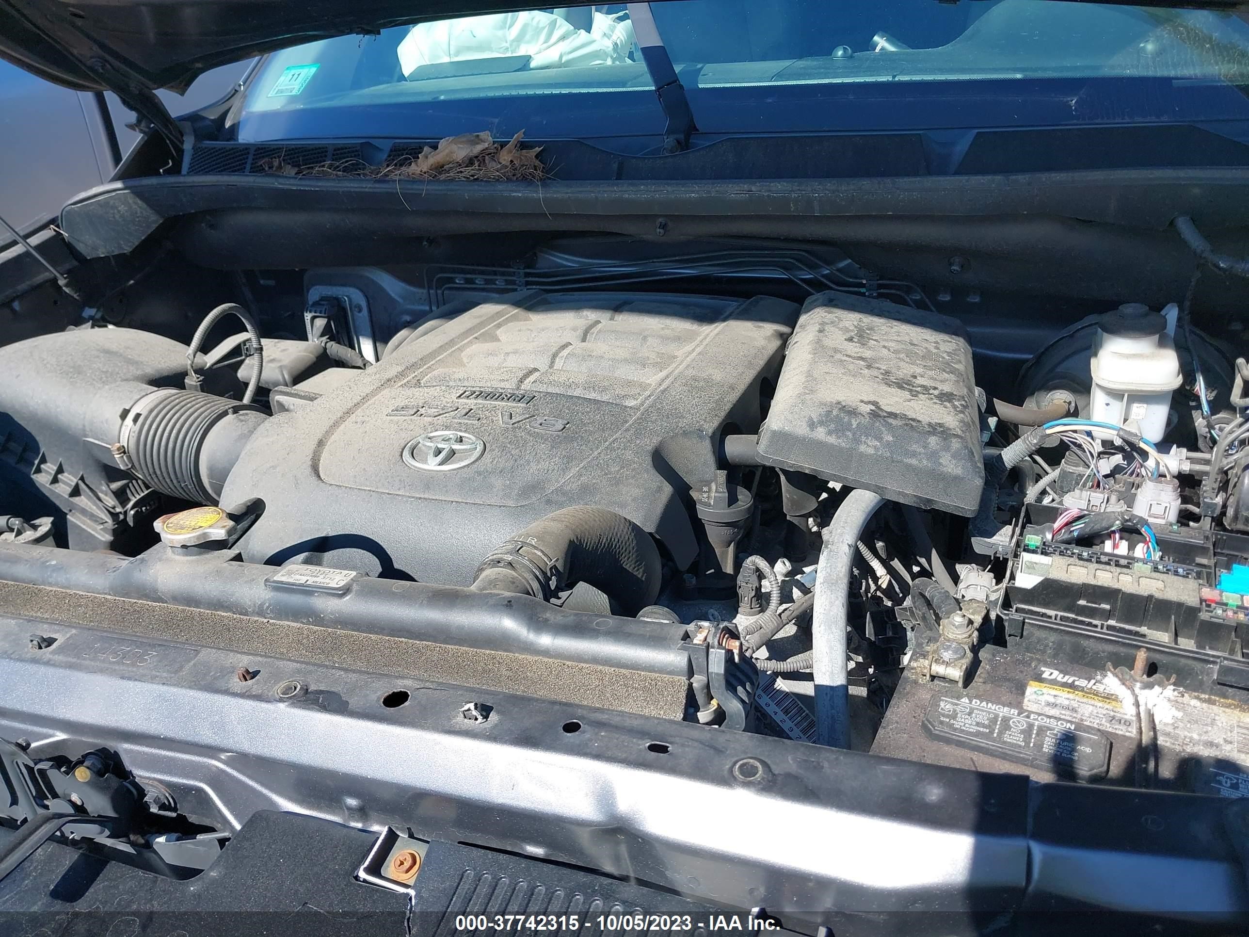 Photo 9 VIN: 5TFUY5F12GX507796 - TOYOTA TUNDRA 